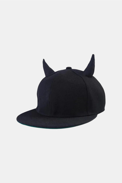 Casquette corne