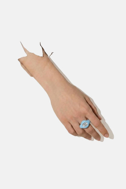 Bague en acrylique