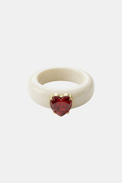 Bague en acrylique