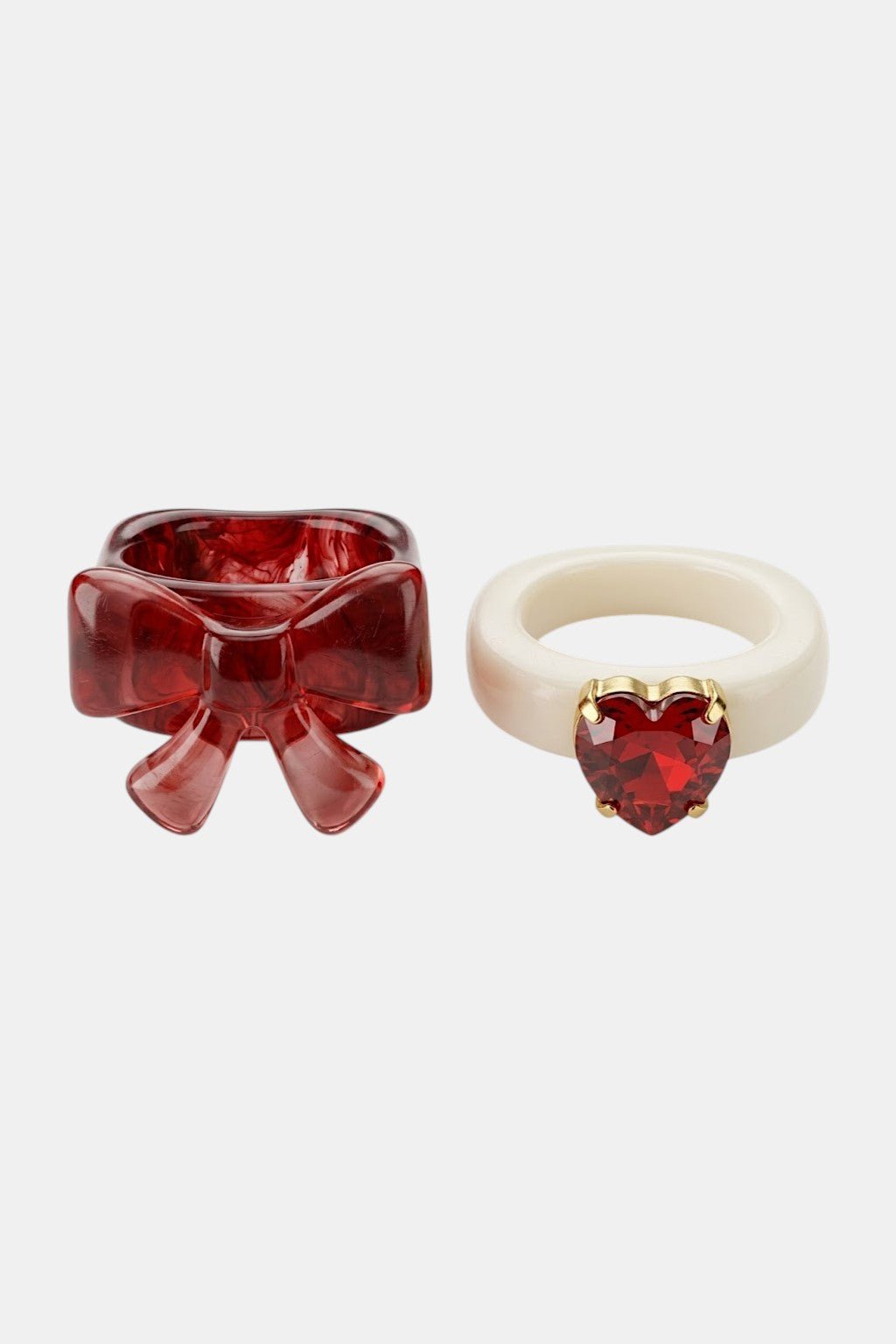 Bague en acrylique