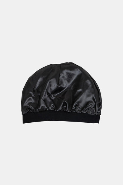 Bonnet doublee satin