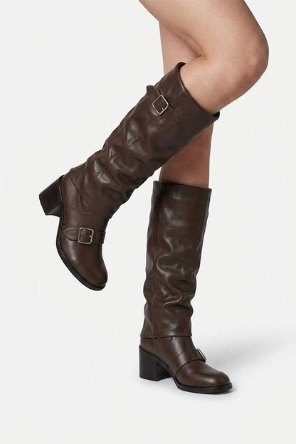 Buckle boots