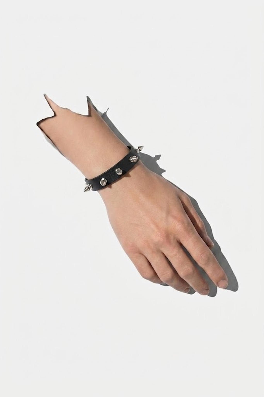 Bracelet à pointes
