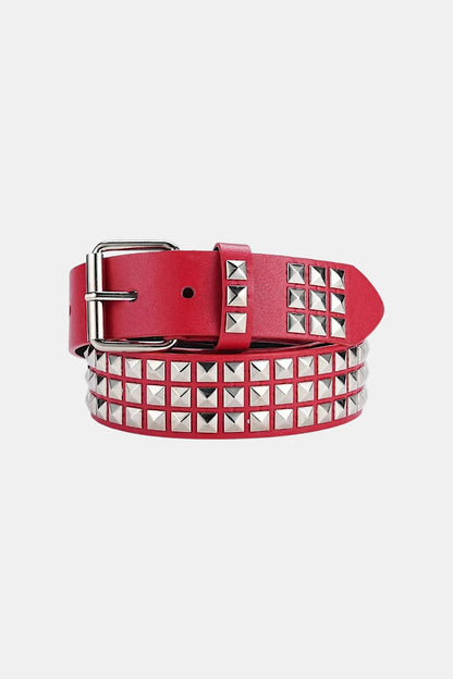 Pyramid studded belt