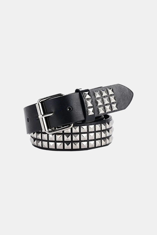 Pyramid studded belt