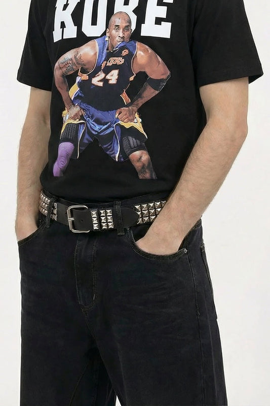 Pyramid studded belt