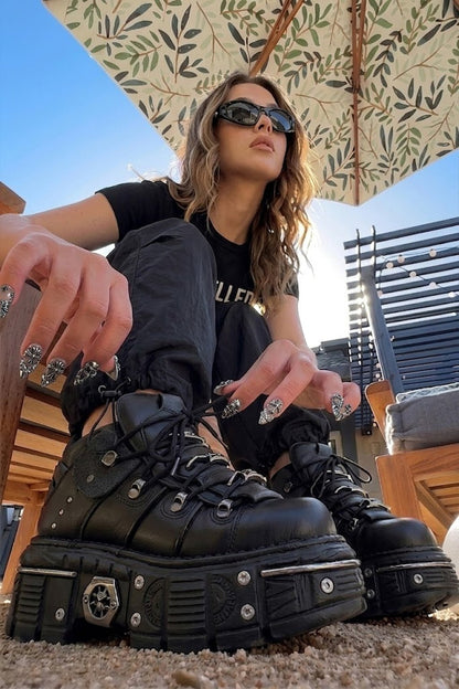 Gothic shoes