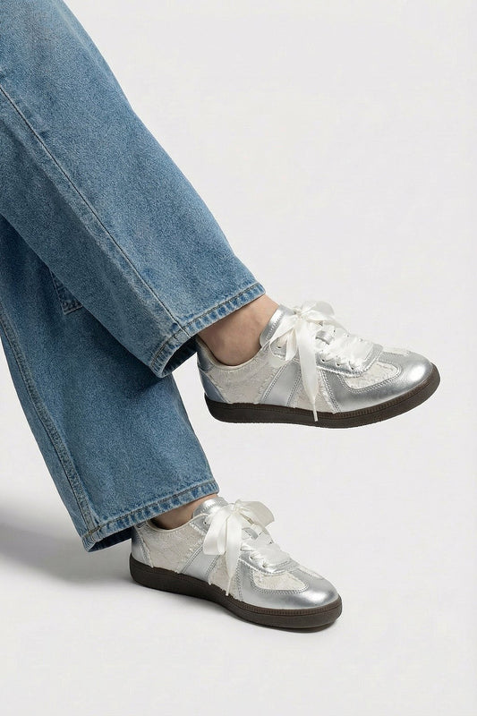 Ribbon Lace Shoes
