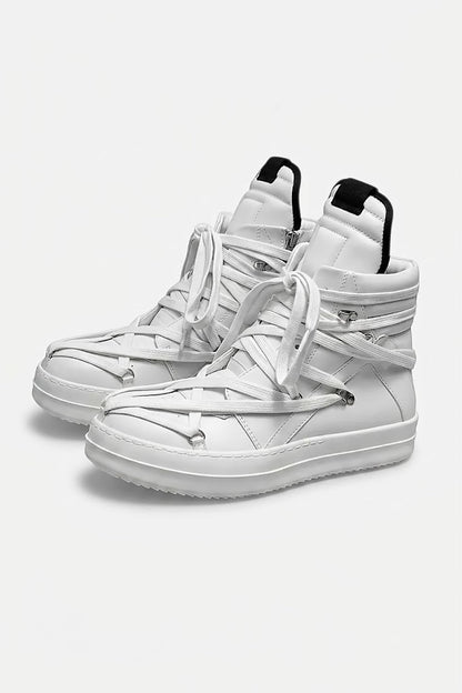 Chaussure montante gros lacet
