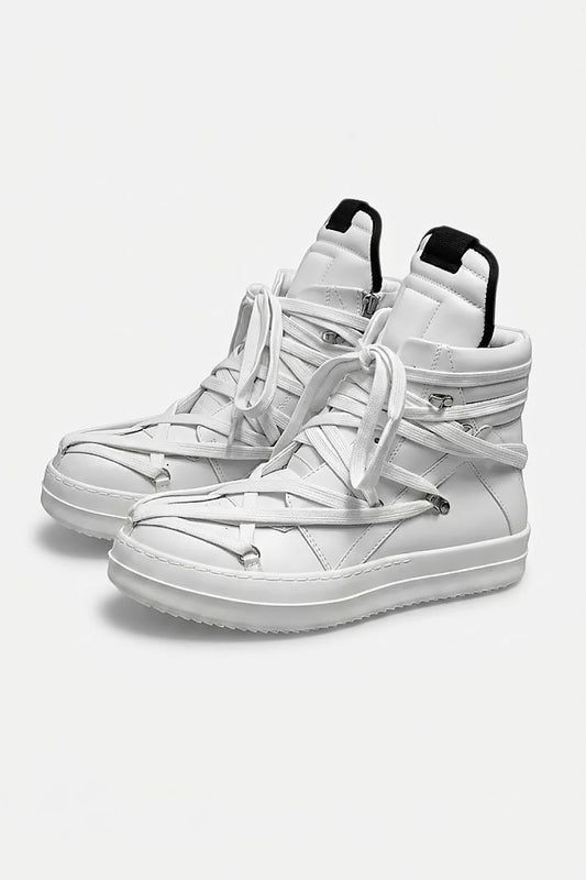 Chaussure montante gros lacet