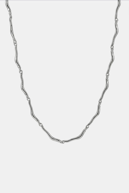 Collier liquid silver