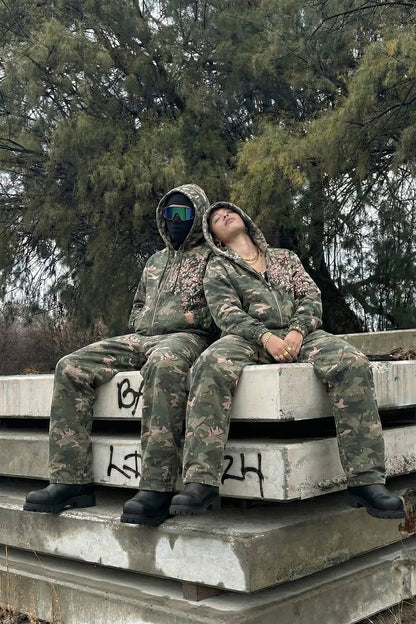 Ensemble camouflage brodee