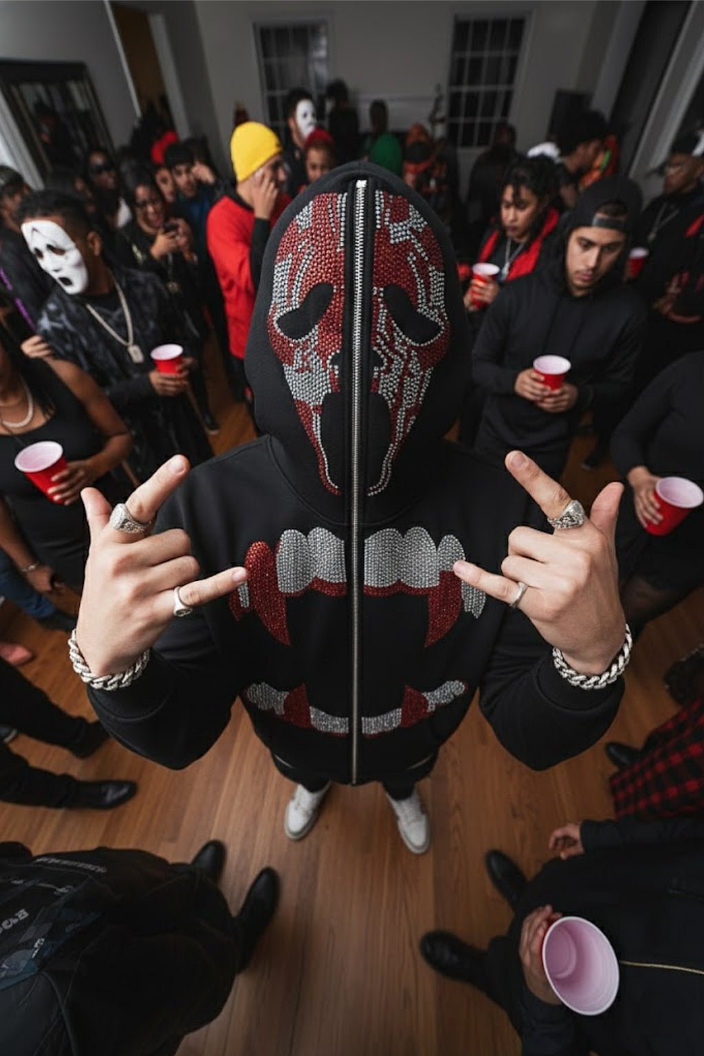 Full zip Scream