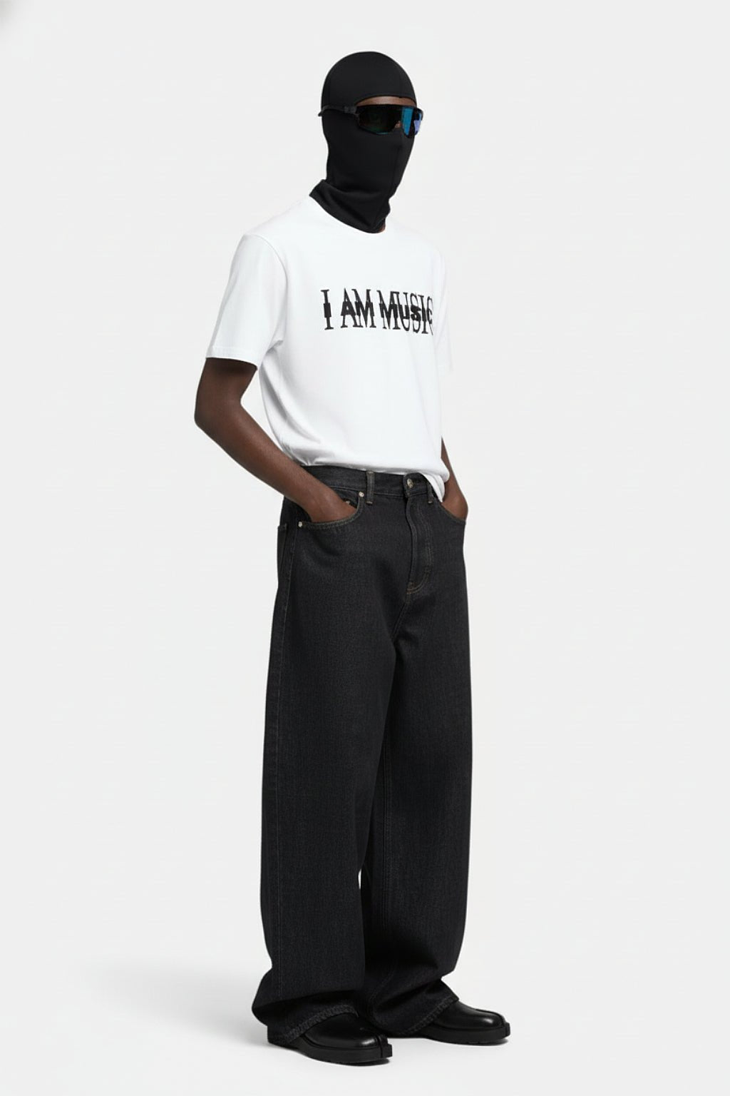 Raw baggy jeans