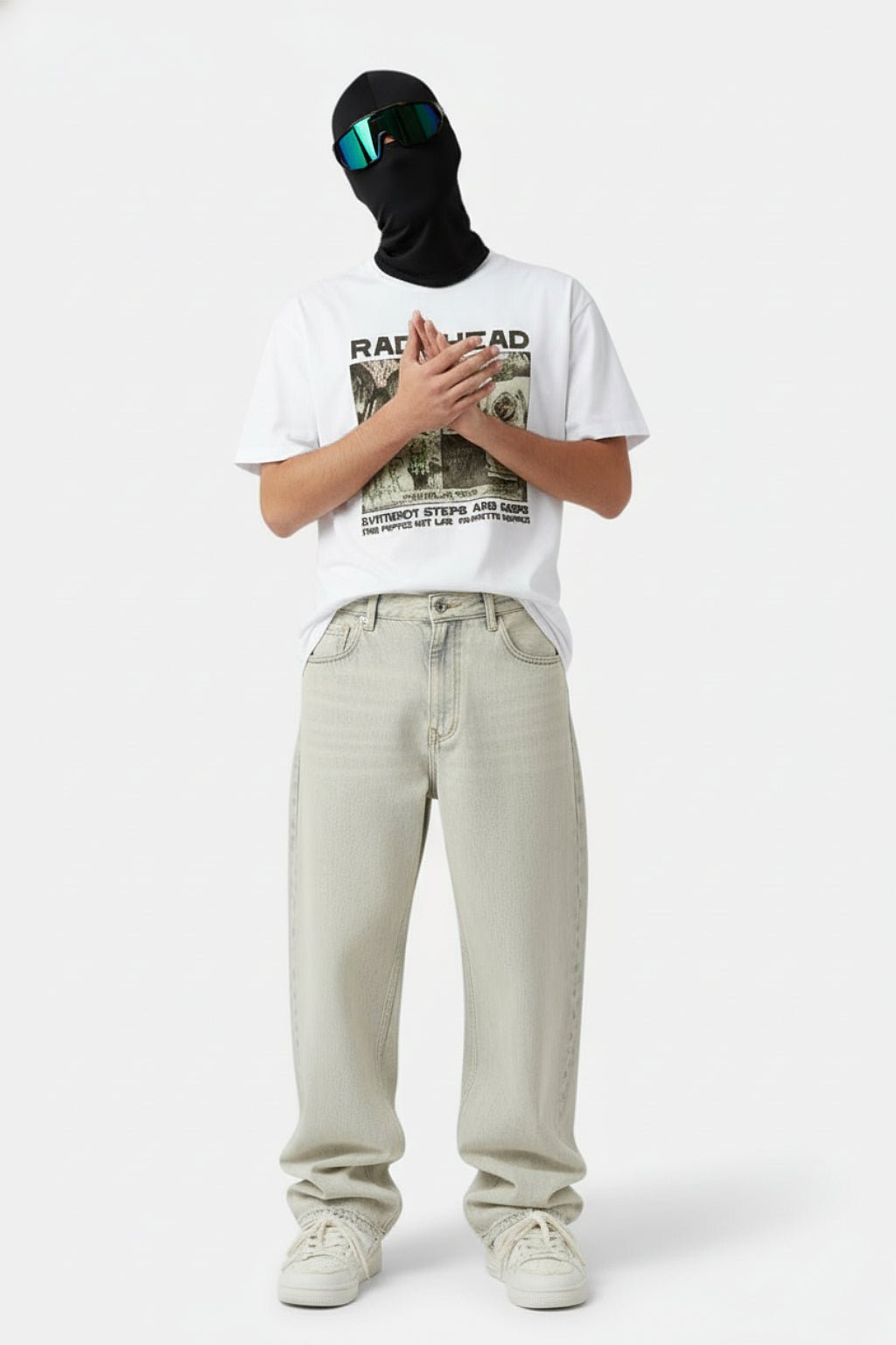 White barrel jeans