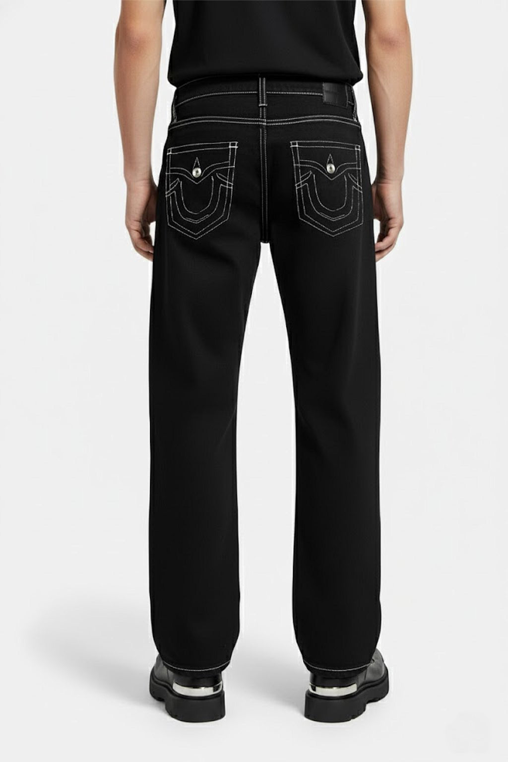 Jean noir couture blanche