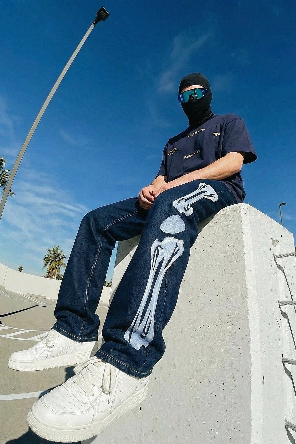 Skeleton jeans