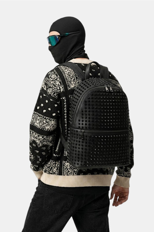Spiked bag