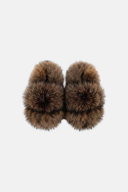 Fur sandals