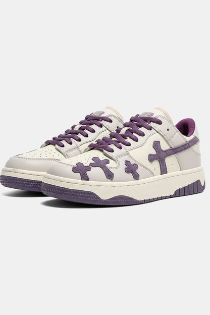 cross sneaker