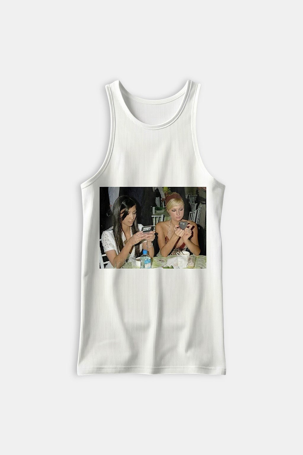 T shirt Paris Hilton